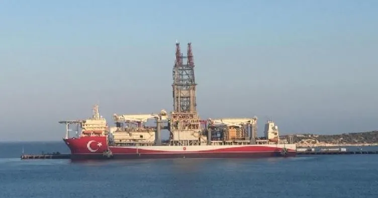 4’üncü sondaj gemisi ’Abdülhamid Han’a Türk bayrağı işlendi