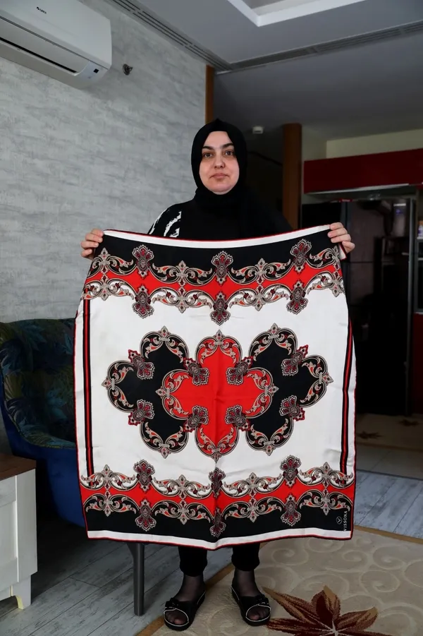 28-subat-magdurlari-sabaha-konustu-cumhurbaskanimiz-sayesinde-egitimimi-tamamladim-1709100749960.jpg 28 Şubat mağdurları SABAH'a konuştu: Cumhurbaşkanımız sayesinde eğitimimi tamamladım