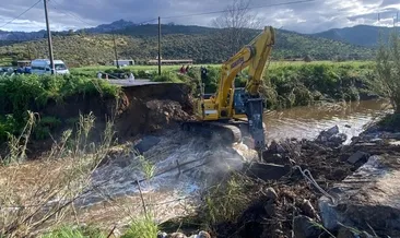 Milas’ta sağanak etkili oldu! Antik kente giden yoldaki köprü çöktü #mugla