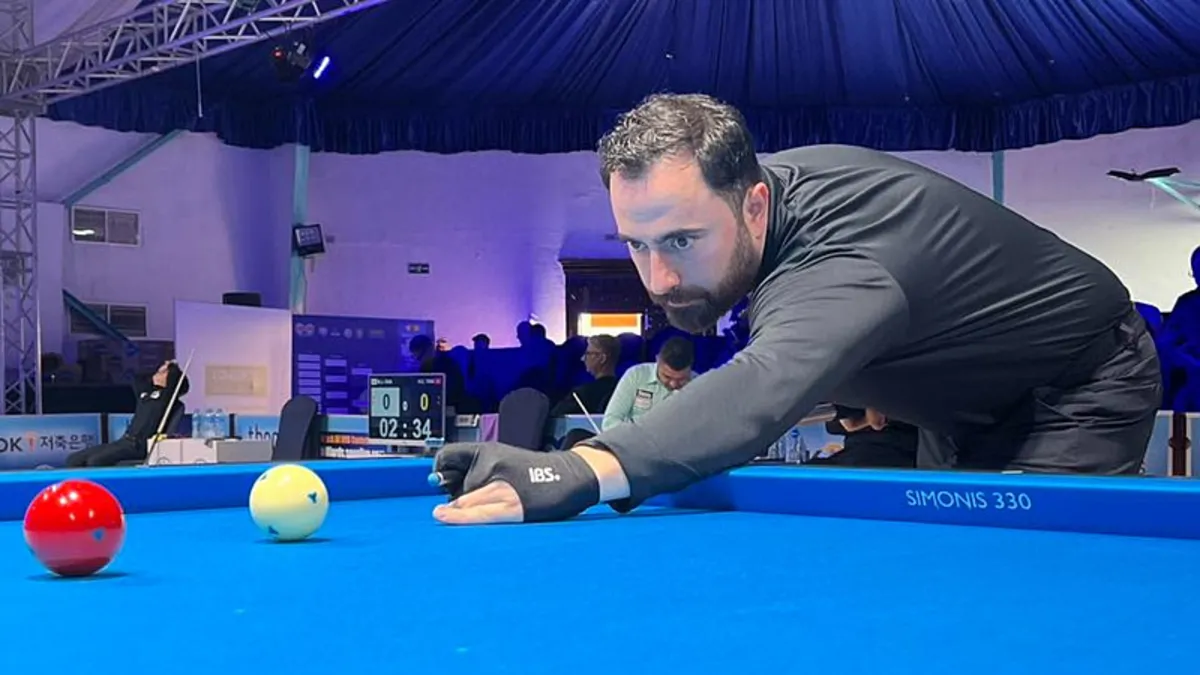 Berkay Karakurt, 3 Bant Bilardo Dünya Kupası’nda şampiyon oldu Berkay Karakurt, 3 Bant Bilardo Dünya Kupası’nda şampiyon oldu