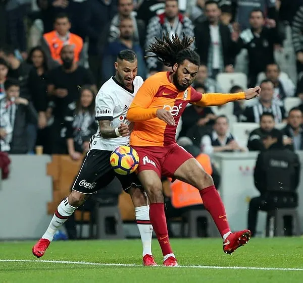 Galatasaray - Beşiktaş maçı kadroları yine çok konuşulacak!