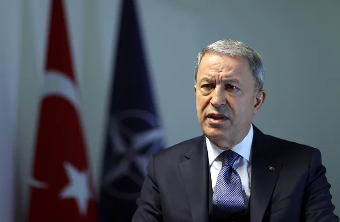 son-dakika-putin-ile-zelenski-gorusecek-mi-bakan-akardan-dikkat-ceken-aciklama-belki-de-mumkun-olacak-1651043108686.jpg SON DAKİKA: Putin ile Zelenski görüşecek mi? Bakan Akar'dan dikkat çeken açıklama: Belki de mümkün olacak...