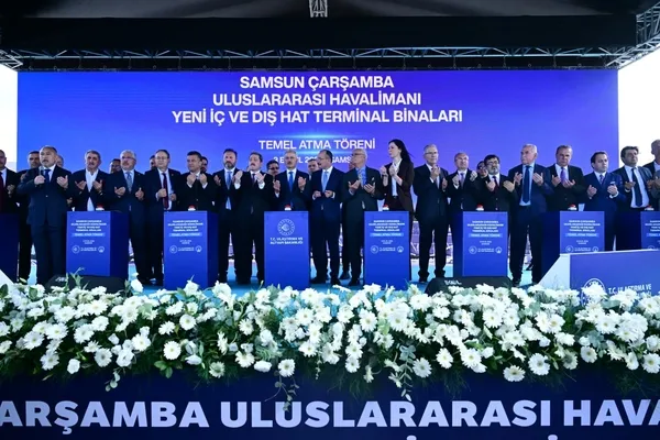 bakan-uraloglu-acikladi-turkiyeyi-kuresel-bir-havacilik-merkezi-haline-getirdik-1788432825081.jpeg