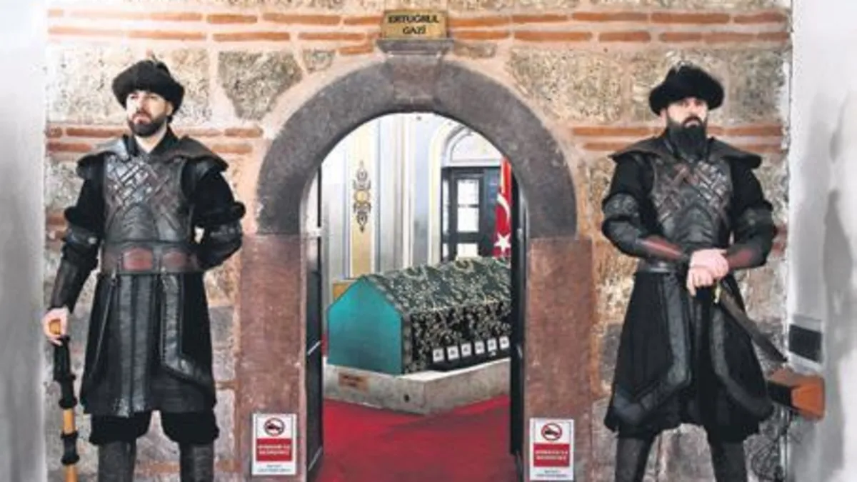 Saygı nöbetine ‘tarihi’ dokunuş