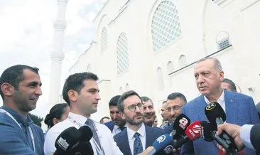 Başkan Erdoğan bayram namazı çıkışında net konuştu: S-400’de geri adım yok