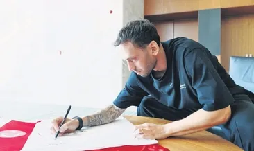 Camide izlerdim şimdi sahadayım