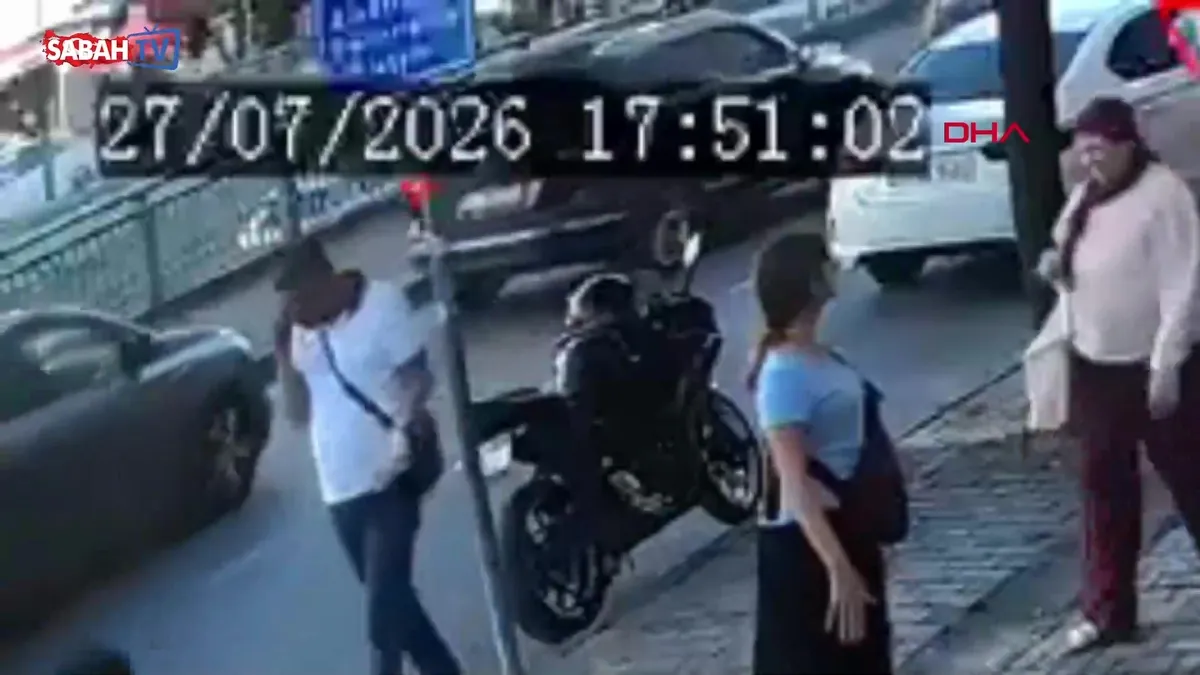 ‘İcra gelecek’ diyerek aradıkları kişileri dolandıran şebeke üyeleri yakalandı | Video videosunu izle ‘İcra gelecek’ diyerek aradıkları kişileri dolandıran şebeke üyeleri yakalandı | Video videosunu izle