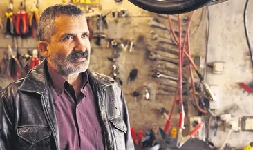 Bıyıklarını kesti dinlenmeye çekildi