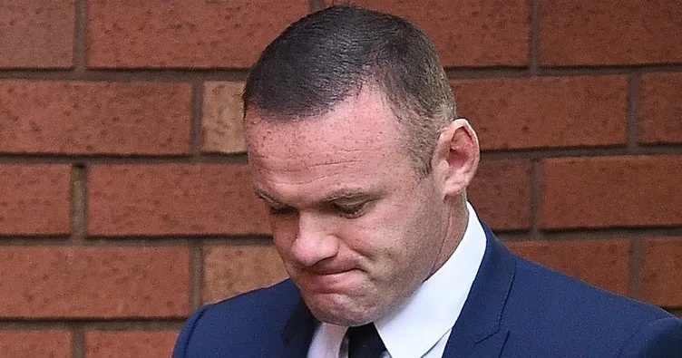 Rooney’e alkollü araç kullanma cezası!