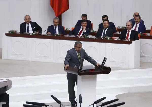 25. Dönem Milletvekilleri Ant İçme Töreni