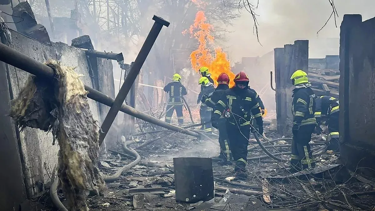 Ukrayna: Rusya'nın Odessa'da limana düzenlediği saldırıda 5 kişi öldü, 9 kişi yaralandı