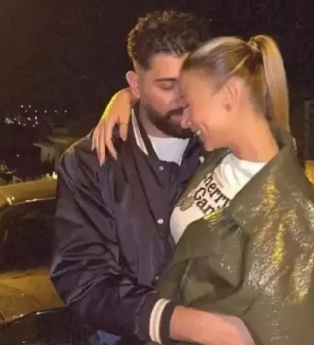 Survivor Mert Öcal ile Sude Burcu’nun düğününde Aleyna Kalaycıoğlu ile Rapçi Canbay’dan evlilik müjdesi!