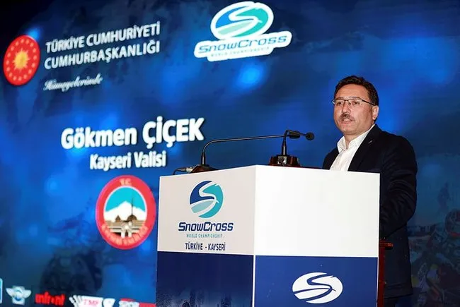 Türkiye'de bir ilk daha: Dünya kar motosikleti şampiyonası Erciyes'te -