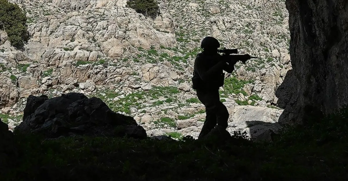 ‘Kimyasal silah’ ve ‘TSK Suriye’deki camileri yıktı’ yalanı! PKK'lı terörist itiraf etti: Bana zorla söylettiler