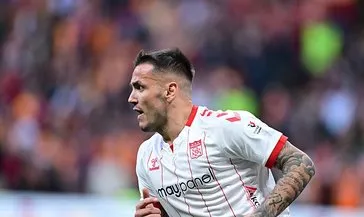 Rey Manaj kadro dışı kaldı!