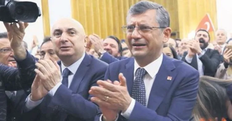 Özgür Özel’e 9 kişilik darbe