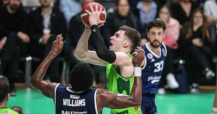 Tofaş, Bahçeşehir Koleji’ni mağlup etti!