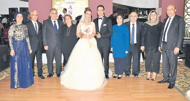 Özdoğan ve Koşar ailelerinin mutlu günü