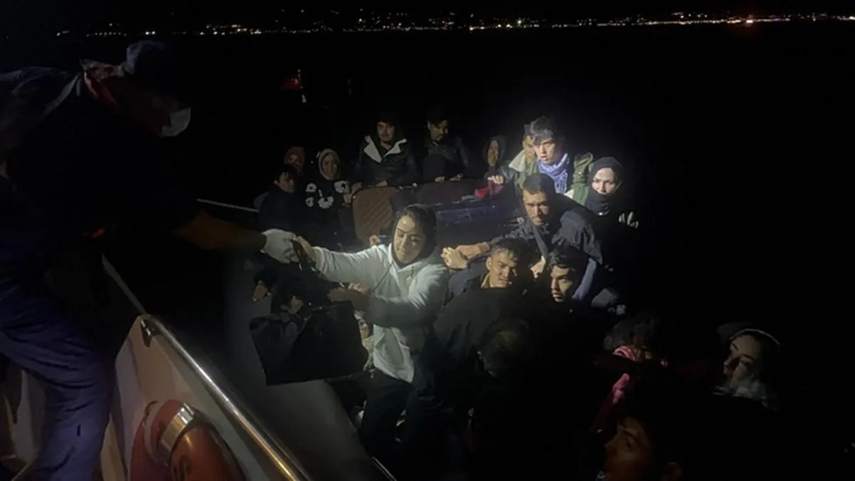 Bodrum açıklarında 24 düzensiz göçmen yakalandı