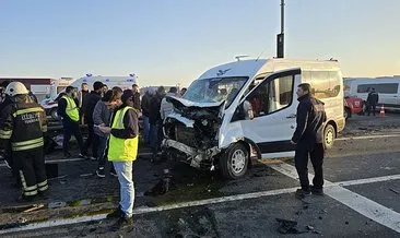 Tekirdağ'da 2 işçi servisinin çarpıştığı kazada 18 kişi yaralandı #tekirdag