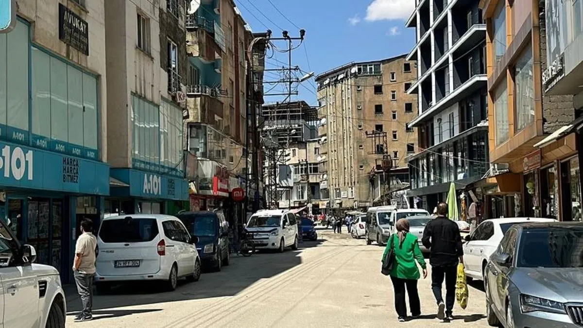 Sokakta silahlı kavga: 1 ölü, 1 yaralı