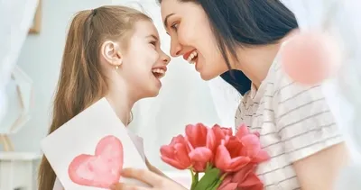 ÖZEL ANNELER GÜNÜ HEDİYELERİ 2025: Farklı anneler günü hediyesi ne alınır, öneriler neler?