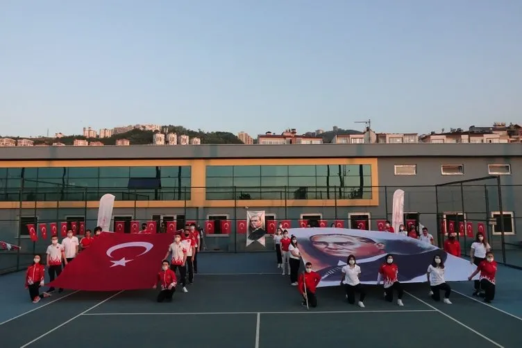 Süper Lig ekipleri Gençlik Marşı’nı okudu! Flaş Galatasaray detayı