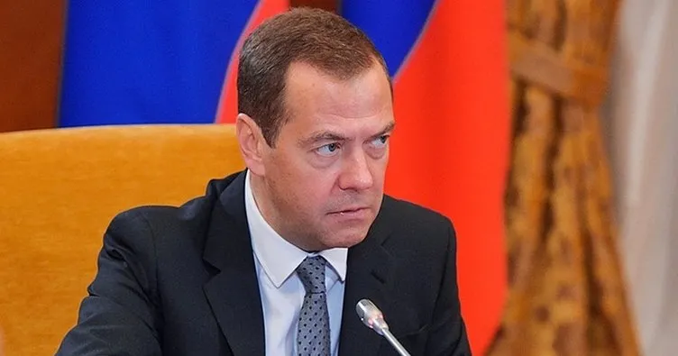 Rusya Başbakanı Medvedev: ABD ile ilişkilerimiz en dipte!