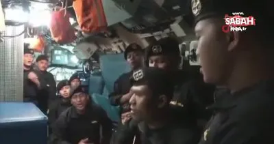 Endonezya’da batan denizaltı mürettebatının “Elveda” şarkısını söylediği görüntüler ortaya çıktı | Video