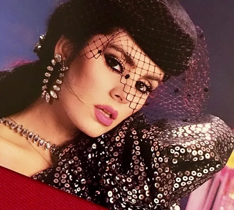 Yeşilçam’ın efsanesi Serpil Çakmaklı’nın kızını görenler inanamıyor! Kızı güzellik tacını devraldı...