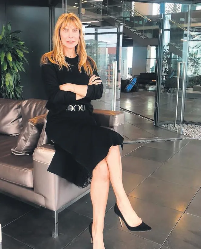 Ünlü estetikçiye ameliyat olmuş