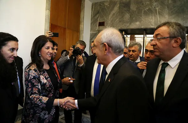 Son dakika | Skandal 'amiral bildirisi' geldi; yine ortadan kayboldular! İşte suskun parti liderleri...