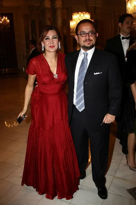 Ali Sabancı ile Vuslat Doğan Sabancı kaza geçirdi! Zodyakla kayalıklara çaptılar!