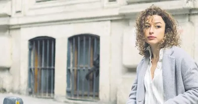 Tiyatroya kapılıp mühendisliği bıraktı! Sahnede olmak bana iyi geliyor