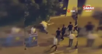 İki grup arasında çıkan bıçaklı kavga kamerada | Video