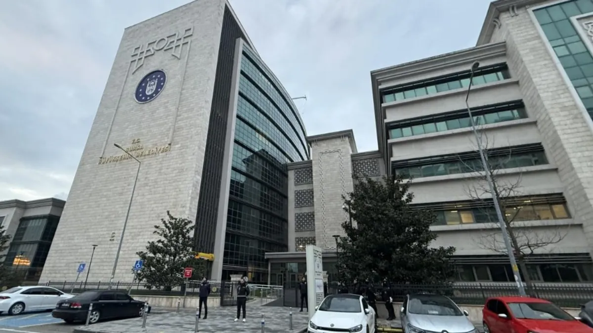 Son dakika | Bursa Büyükşehir Belediyesi AK Parti'ye geçti: Şahin Biba Başkanvekili seçildi!