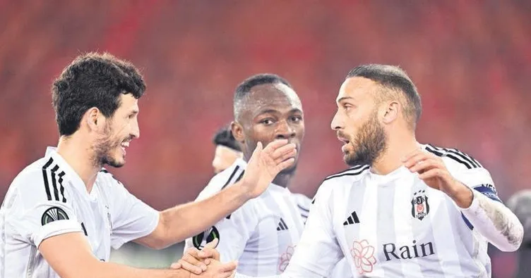 Kartal’dan veda busesi