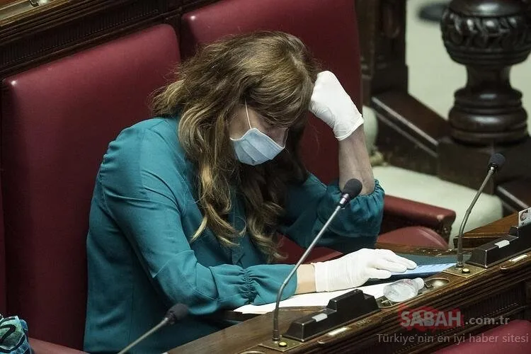 Son Dakika Haberi: Dünya bu görüntüleri konuşuyor! Corona virüsü nedeniyle Karantina'daki İtalyanlar...