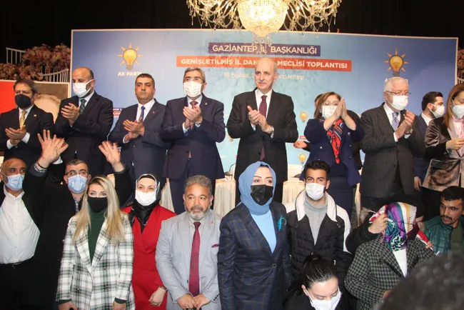 numan-kurtulmustan-flas-anket-aciklamasi-en-yakin-rakibimize-10-12-puan-fark-atiyoruz-1645287930063.jpg