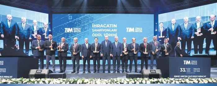 1-yillik-ihracati-artik-1-haftada-yapiyoruz-1782508781104.jpeg