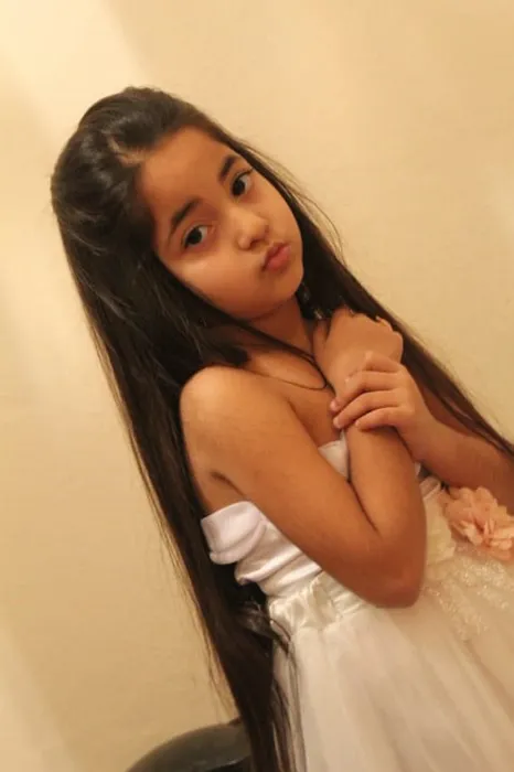 تركيا اليوم أم سورية تبكي حرقة على ابنتها بعد أن قتلها والدها شنقا في هاتاي (صور) Baba ve kızı ağaca asılı bulunmuştu! Acılı anne: Kızımı babası öldürdü