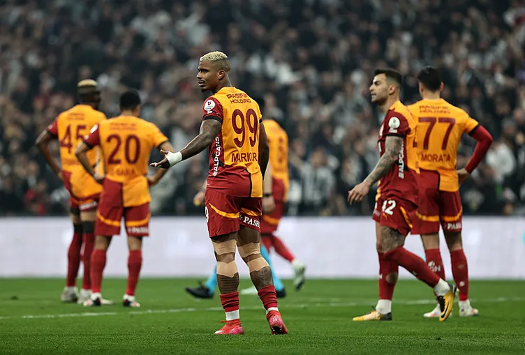 Son dakika haberi: Galatasaray’da yıldız isimle yollar ayrılıyor! Derbi sonrası bileti kesildi