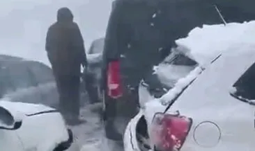 Kırşehir’de kar ve fırtına zincirleme kazalara neden oldu: 10 yaralı #kayseri