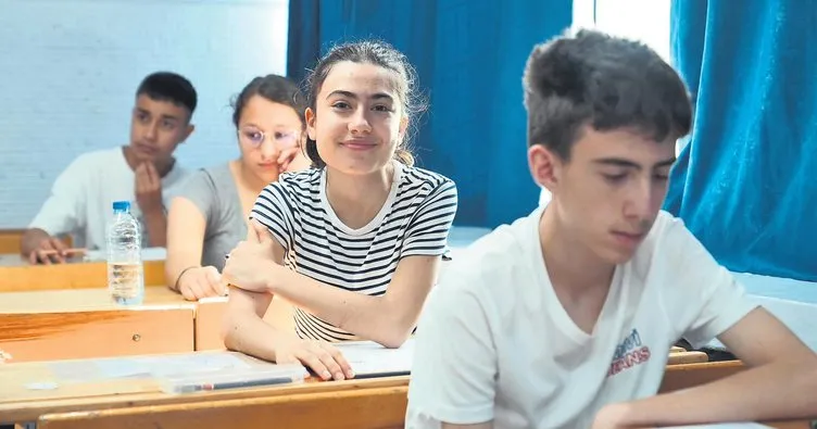 LGS’ye başvuru azaldı, adayların şansı arttı