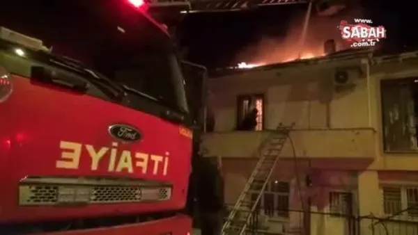 Fethiye'de 2 katlı evin çatısı alev alev yandı | Video