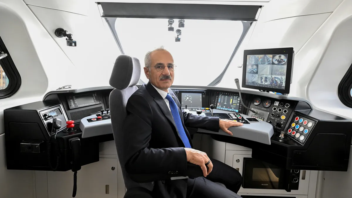 Bakan Uraloğlu tarih verdi! Milli Hızlı Tren için geri sayım: Ankara-Kırıkkale hattında test edildi