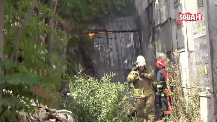 Fatih’te trafo alev alev yandı | Video