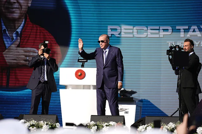 baskan-erdogan-teknofest-mavi-vatanda-onemli-mesajlar-savunma-sanayiimiz-her-alanda-destan-yaziyor-1756393367859.jpeg Başkan Erdoğan TEKNOFEST Mavi Vatan'da önemli mesajlar: Savunma Sanayimiz her alanda destan yazıyor