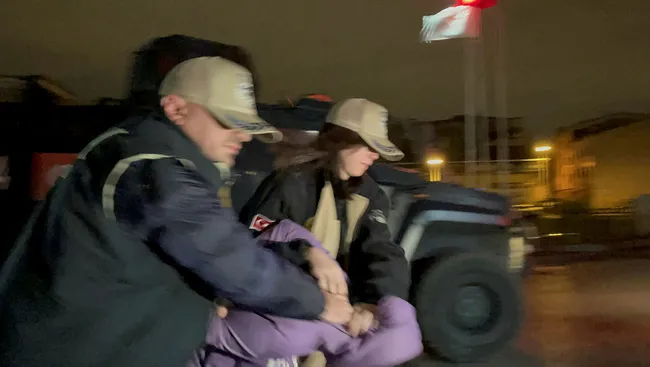 Terörist Ahlam Albashir'in kullandığı telefon hattında iki sır cevapsız arama! Kod adı: Amcam...