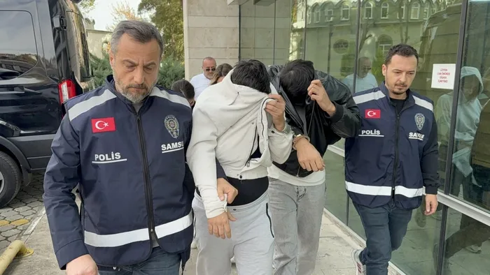 samsunda-13-milyon-liralik-nitelikli-dolandiricilik-sorusturmasi-5-supheli-yakalandi-1763542155466.jpg